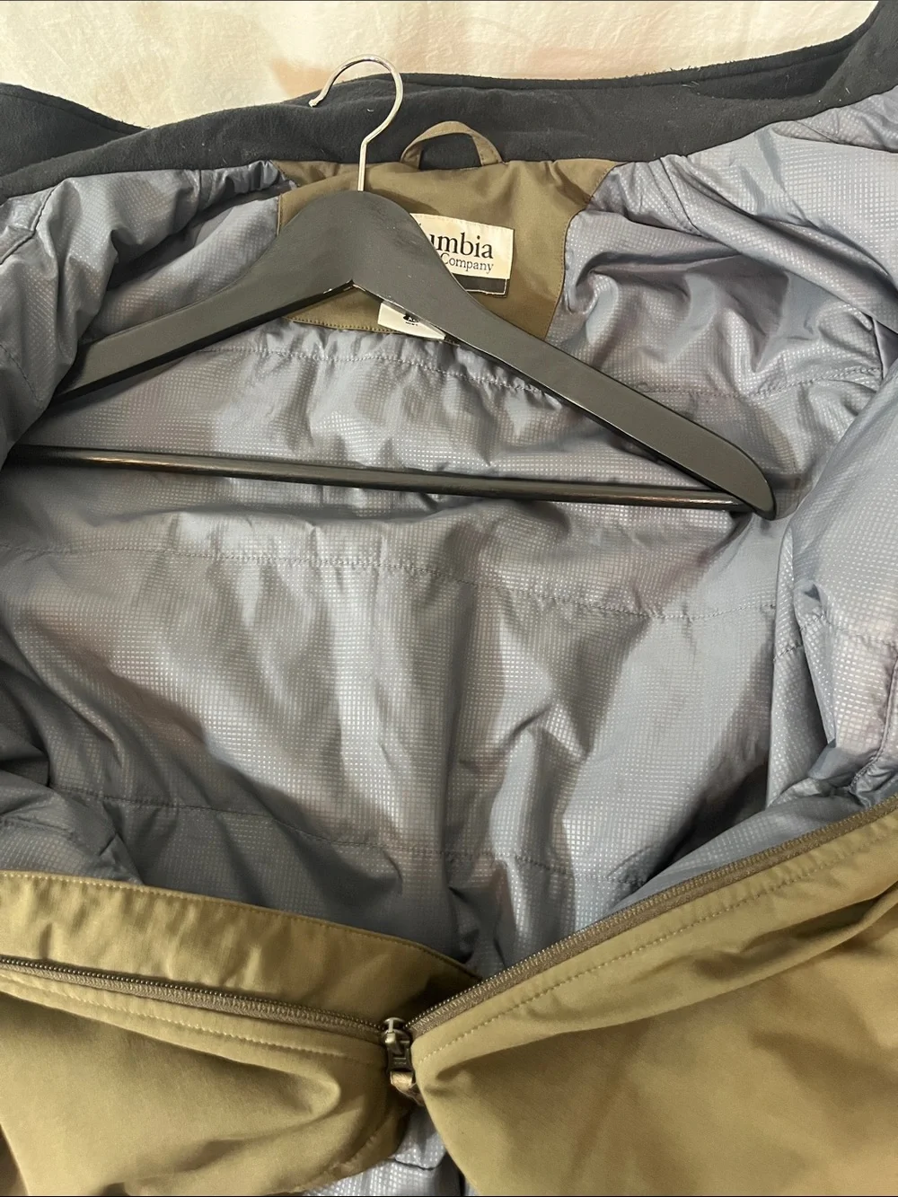 Columbia Men's Olive Green Outdoor Softshell Jacket size XL